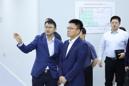 王志平區長帶隊蒞臨信誼津津走訪調研，現場研究解決企業發展問題